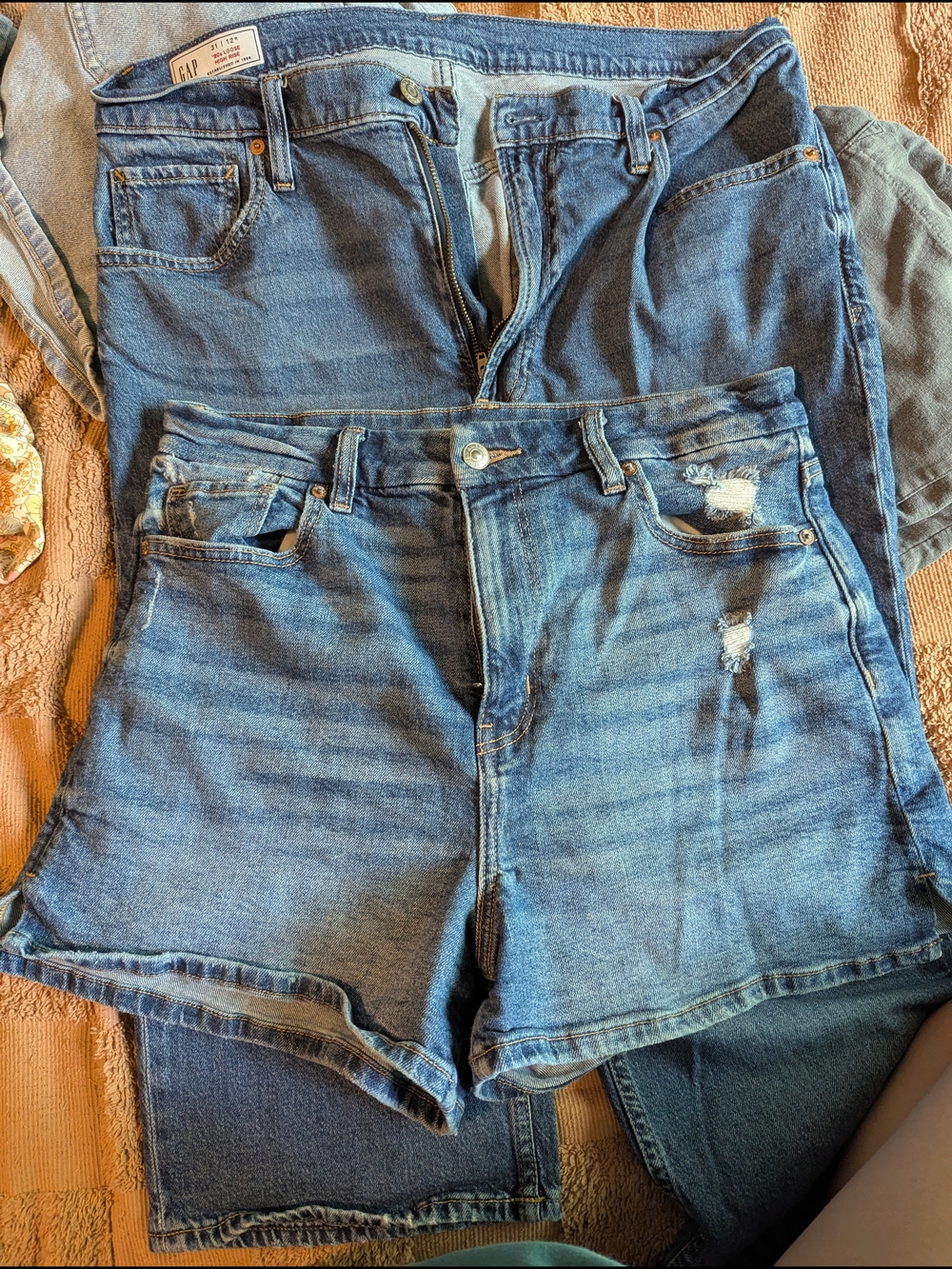 American Eagle Curvy Mom Shorts